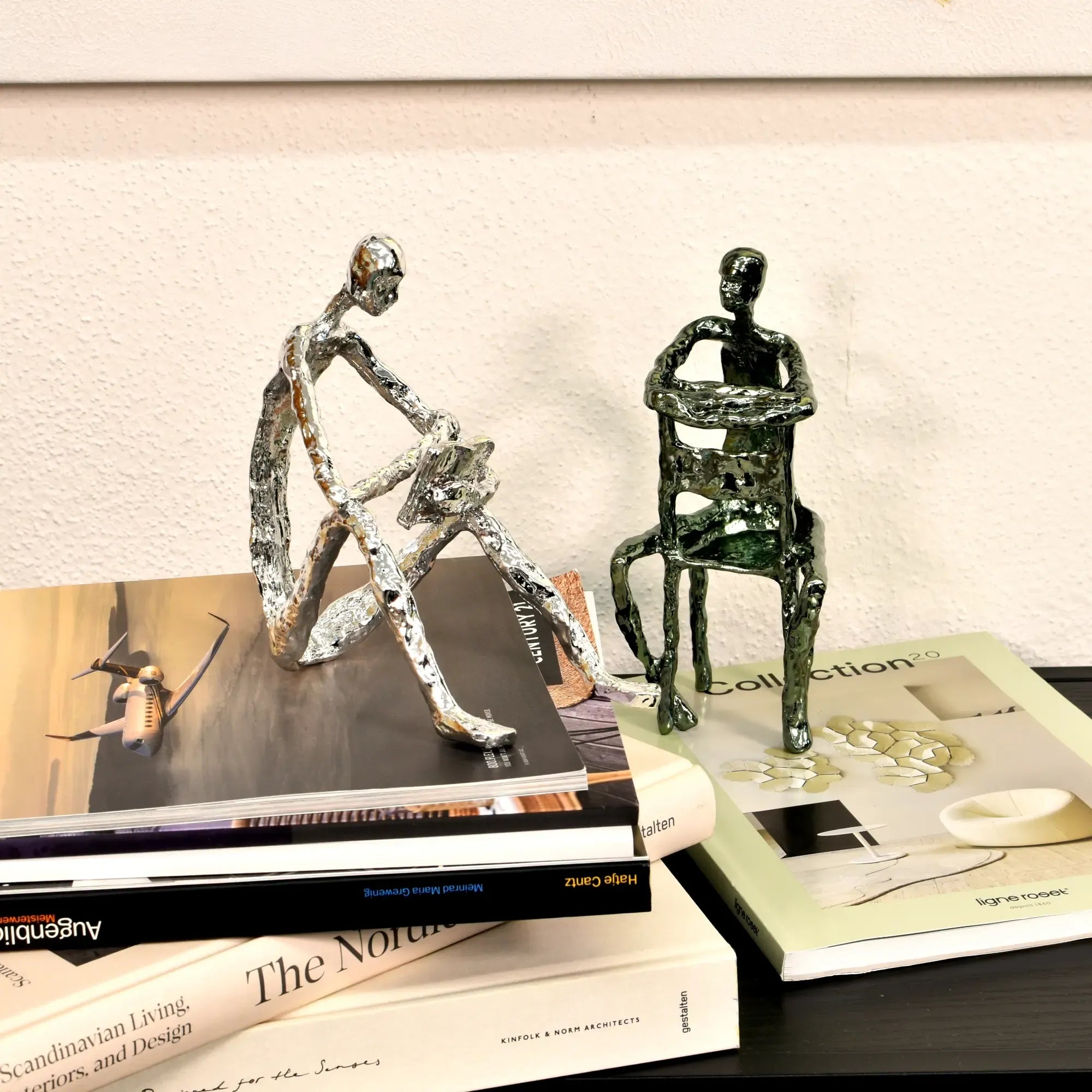 Denkerfigur - Abstrakte Skulptur filigrane Sitzfigur Cogito Nova Silber