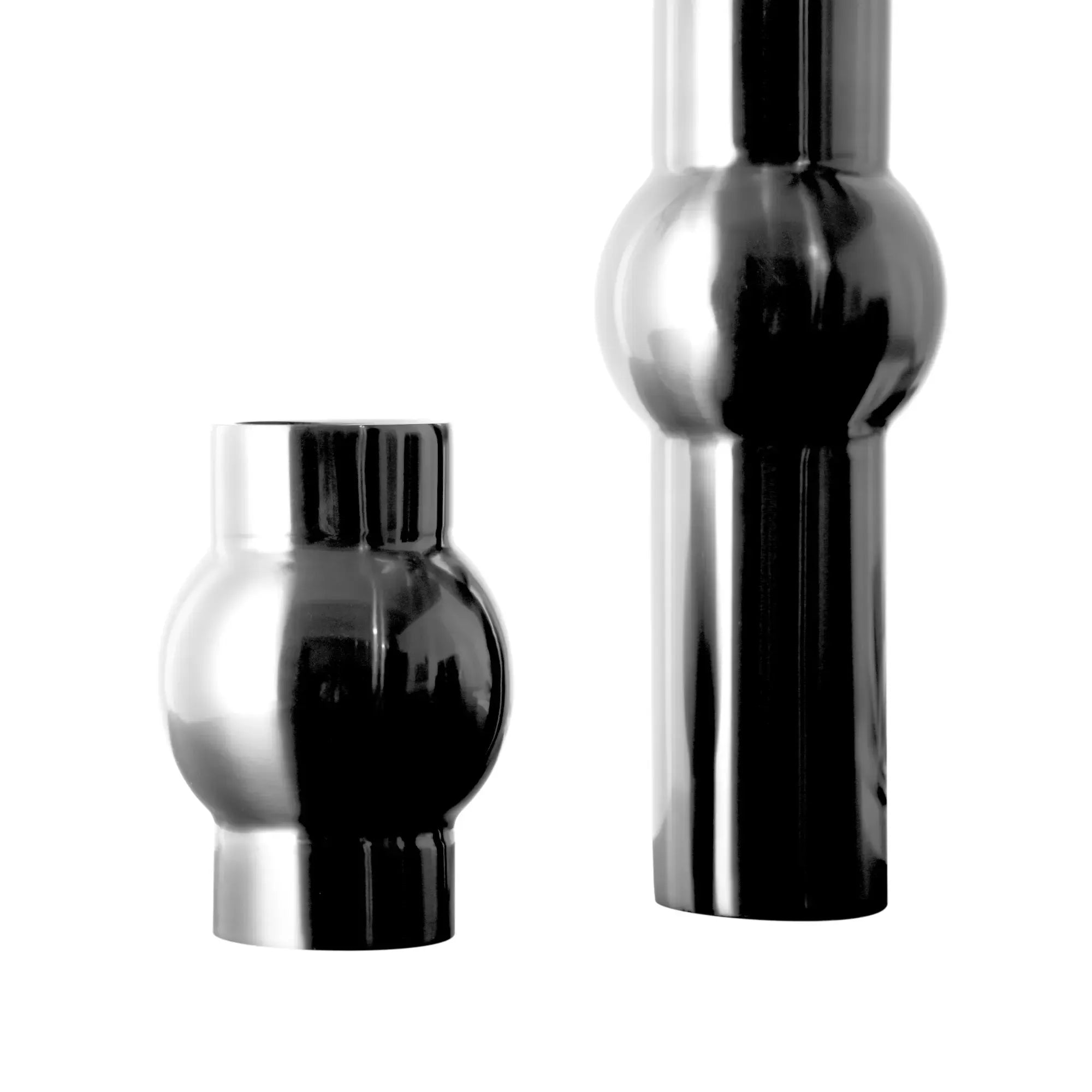 Edelstahlvase - rund Silber - Glänzende Designervase Loft Tischvase Reflective Arc