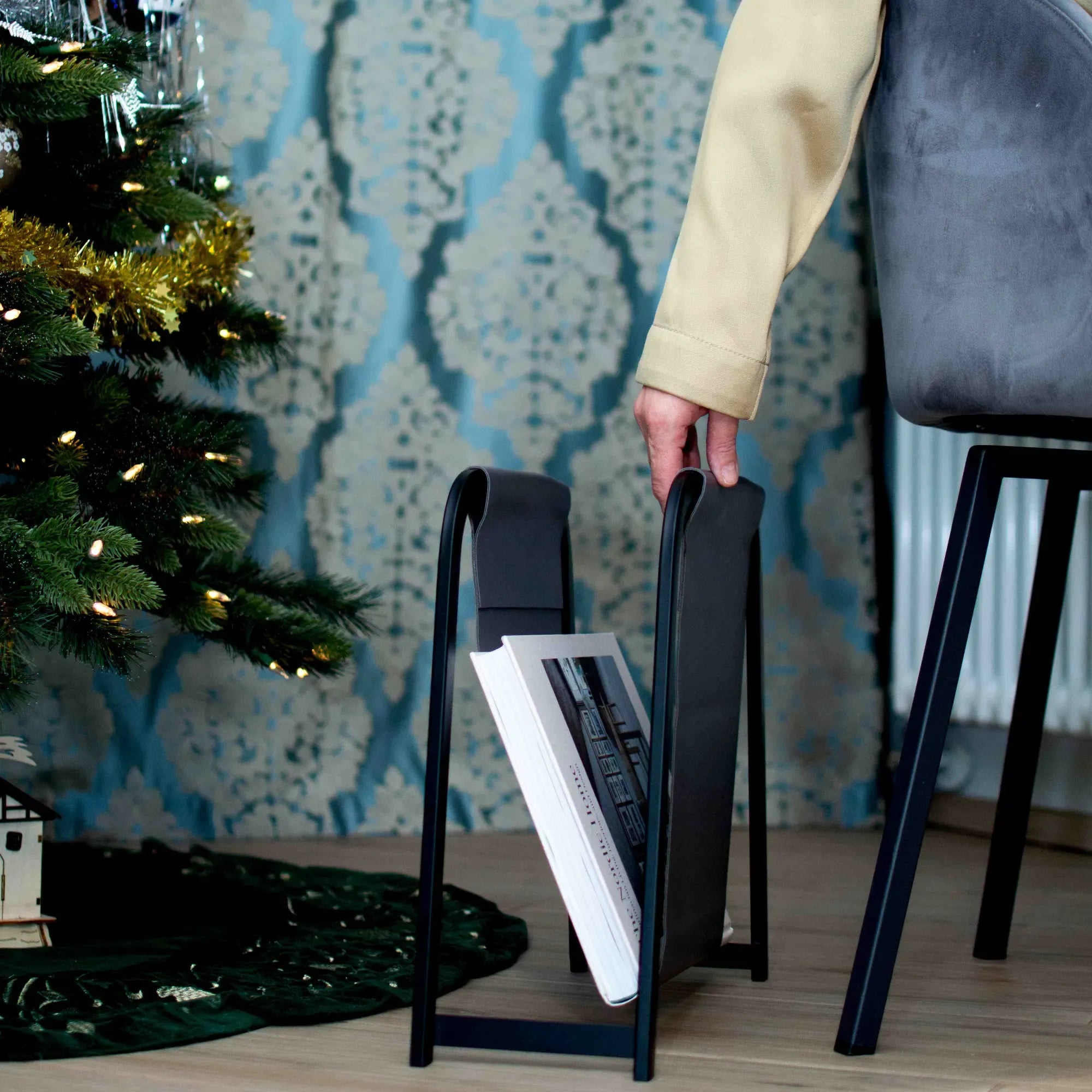 Zeitungsständer - Freistehend - Moderner Zeitschriftenhalter LireLux Grau