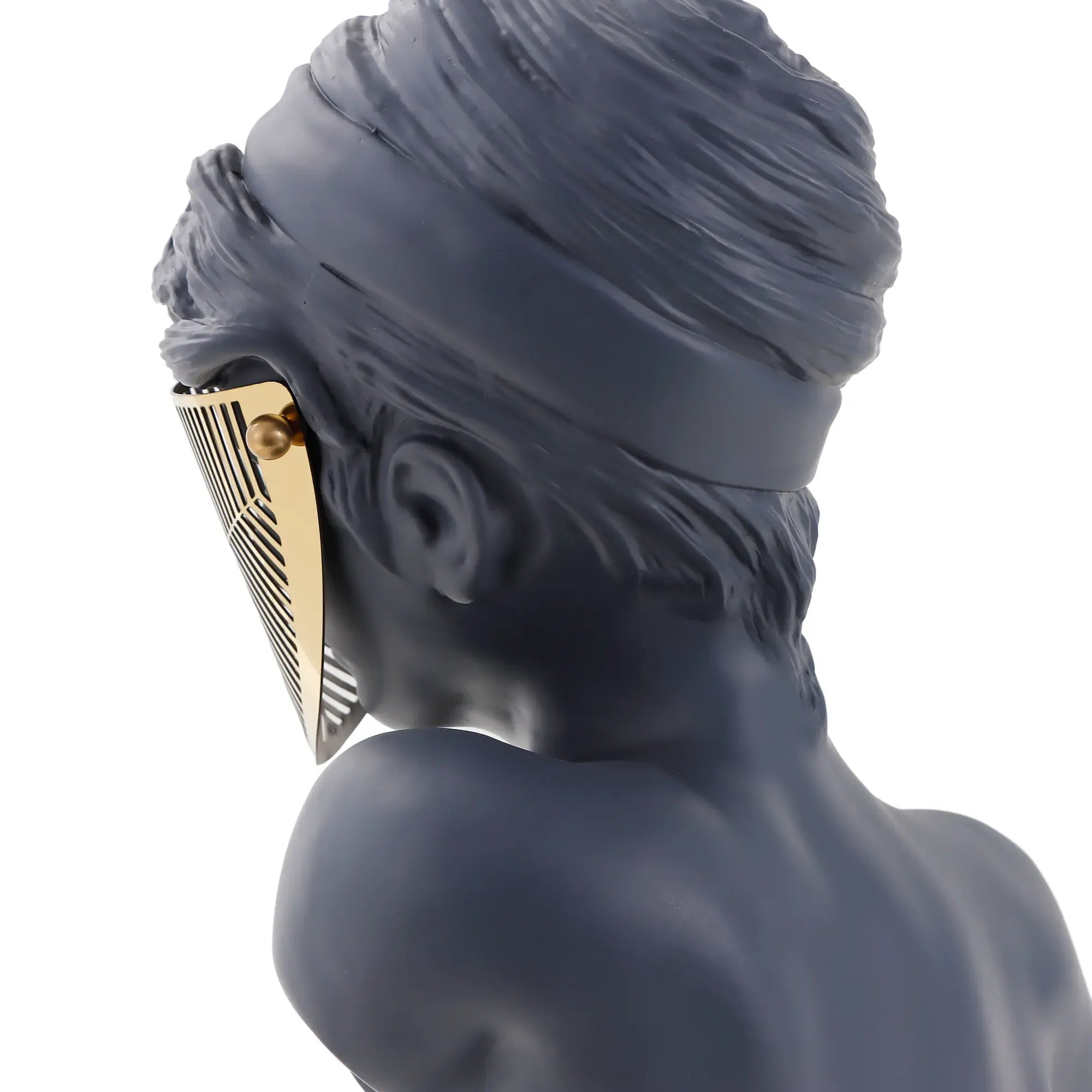 Dekobüste - Skulptur ausdrucksstarke Damenbüste – mattschwarze Kunstharz-Figur mit goldener Visierblende auf Sockel – Art-Déco Deko-Objekt Muse Aurata Nan