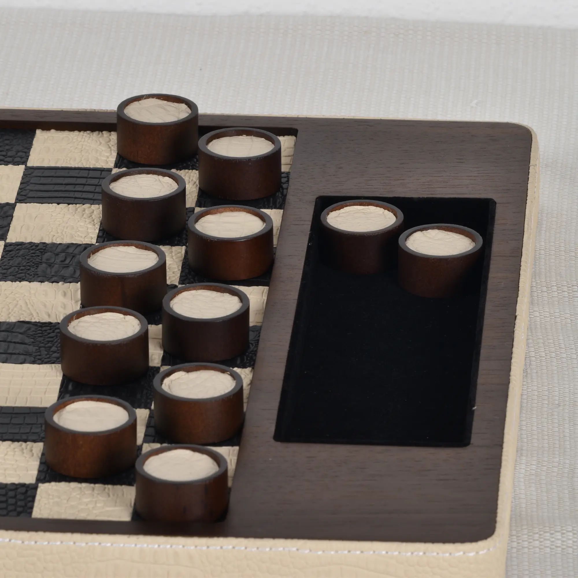 Damespiel - Checkers Brettspiel - Exklusives Strategiespiel Elegance Checkers Damespiel Default Title