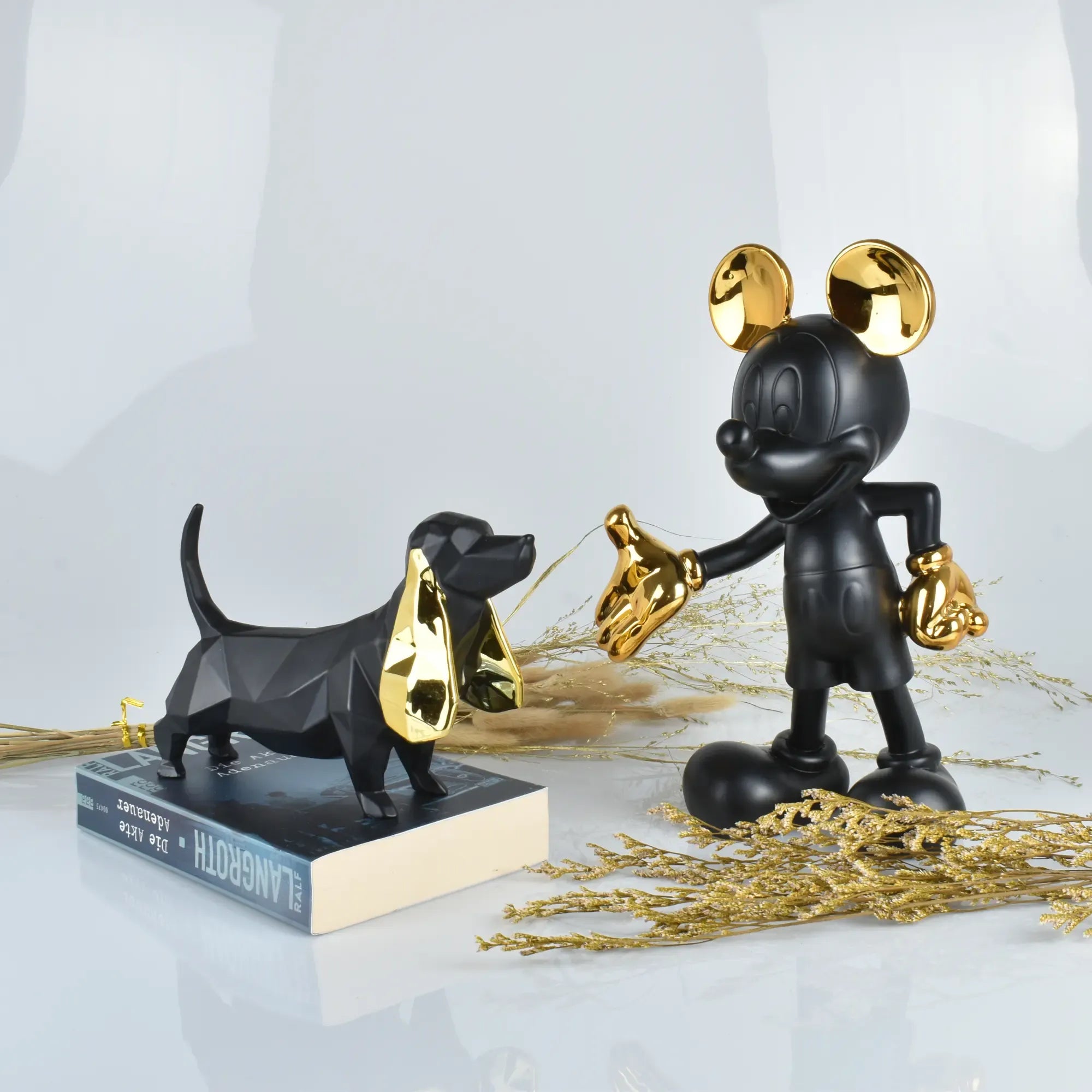 Tierfigur - Dackel - Hundfigur eckig mit Gold oder Roten ohren Teckel Schwarz-Gold