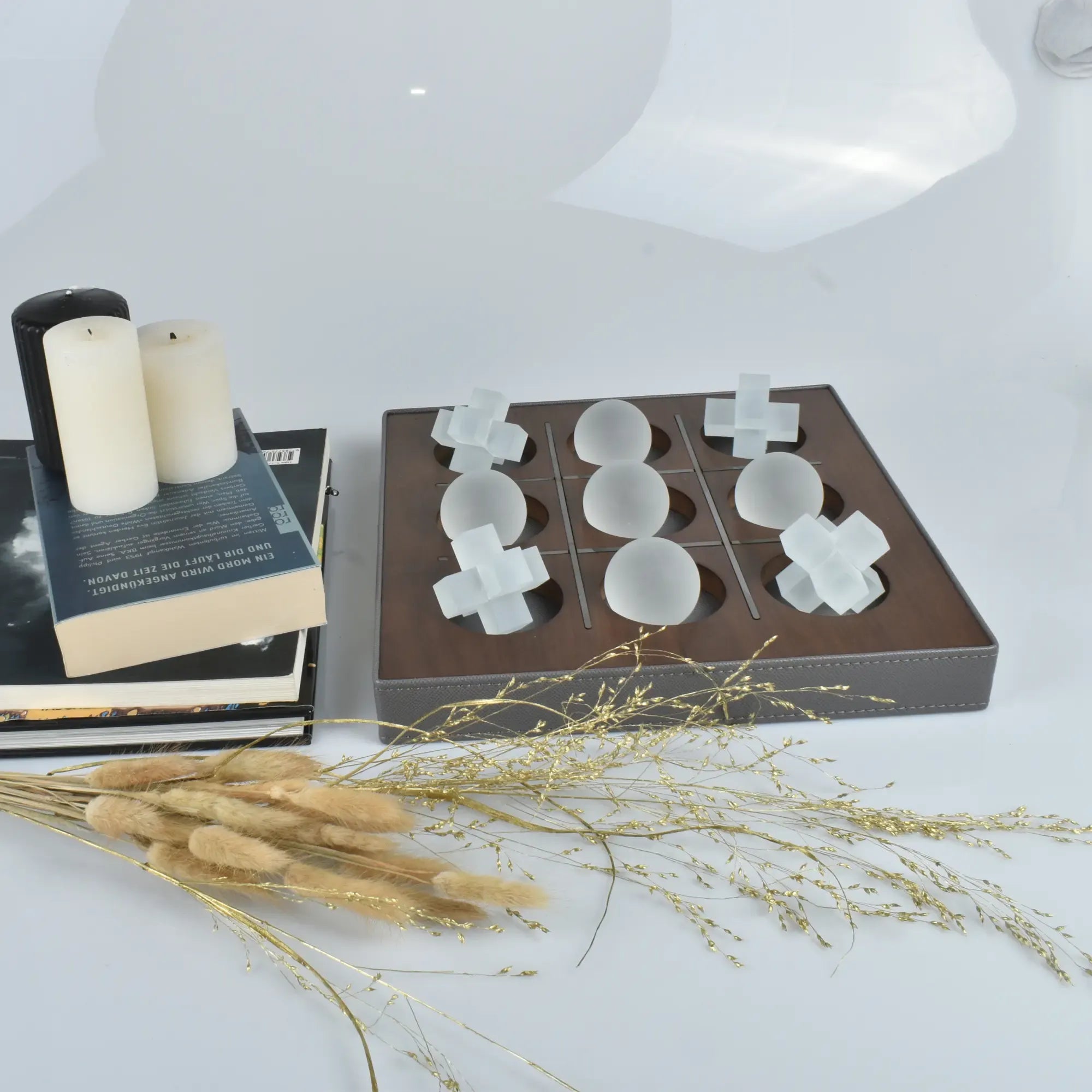 Tischspiel - Tic-Tac-Toe-Spiel - Glasfiguren Drei-Gewinnt-Set Brettspiel Aurora Luxe