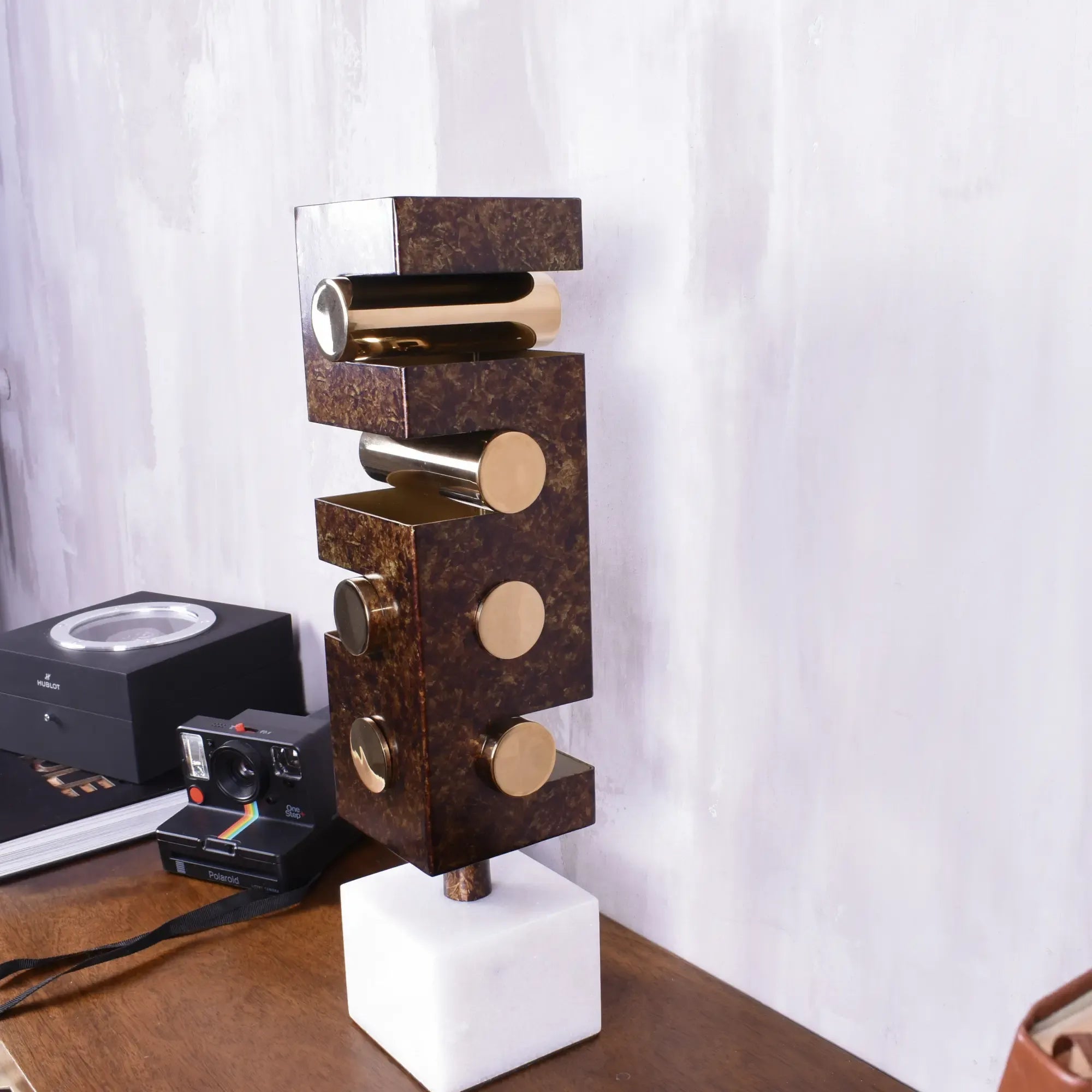 Skulptur - mit Goldakzenten - Designobjekt edle Dekoration Skulptur Seguro Default Title