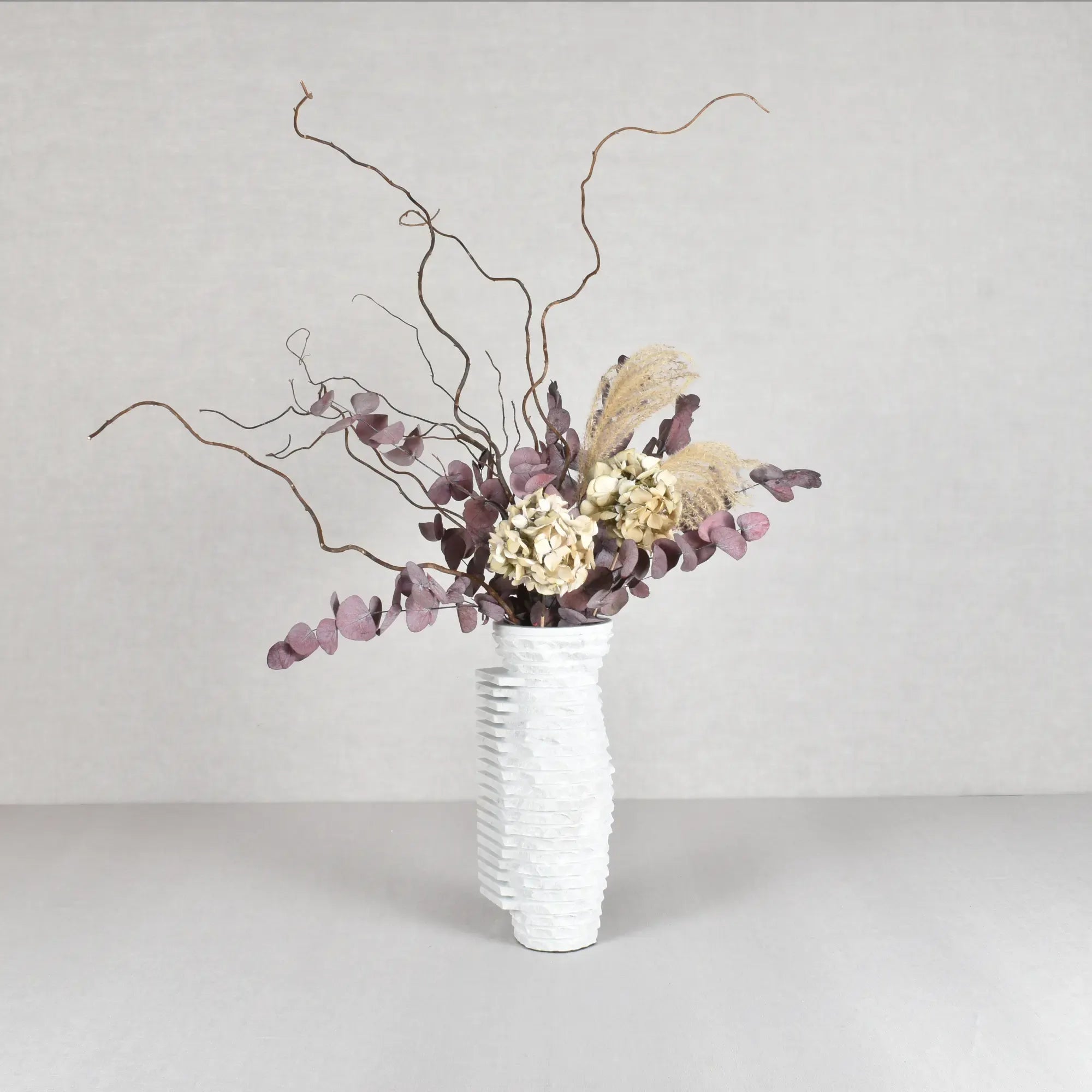 Reliefvase - Asymmetrische Naturstein Vase - Strata