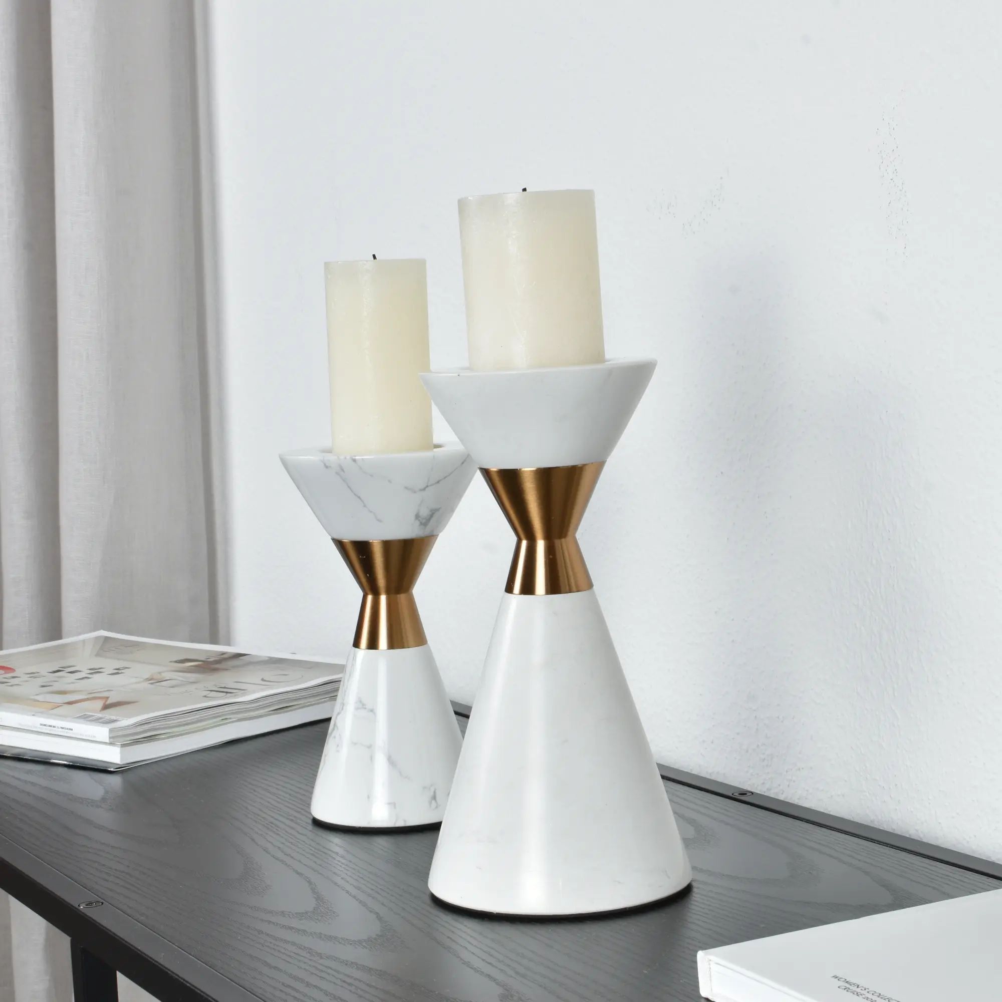 Kerzenständer - Skulpturaler Kerzenhalter aus Marmor Columna Aurea Groß