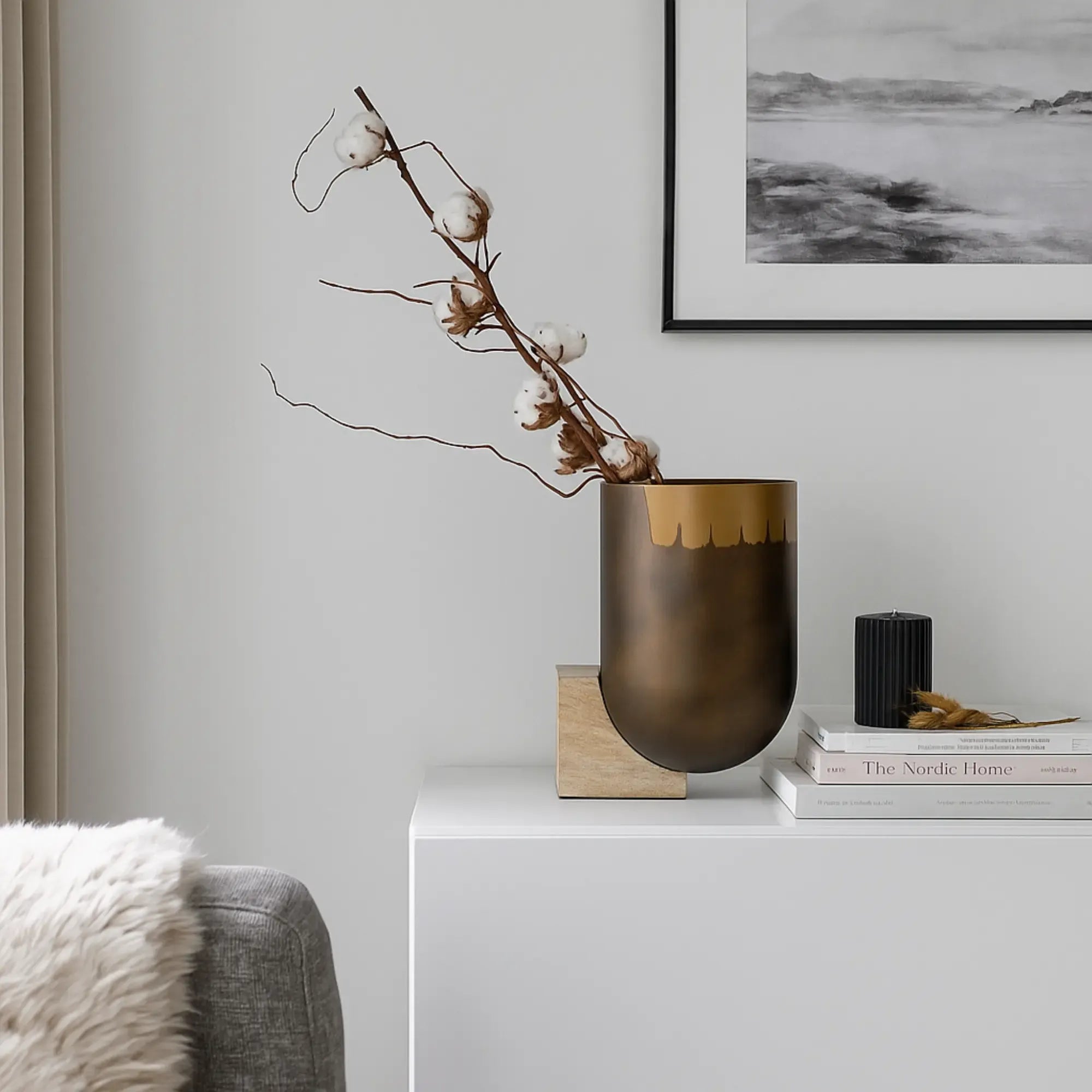 Vase - mit Travertinsockel - Bronze Standvase Design Tischdeko Vase Romano