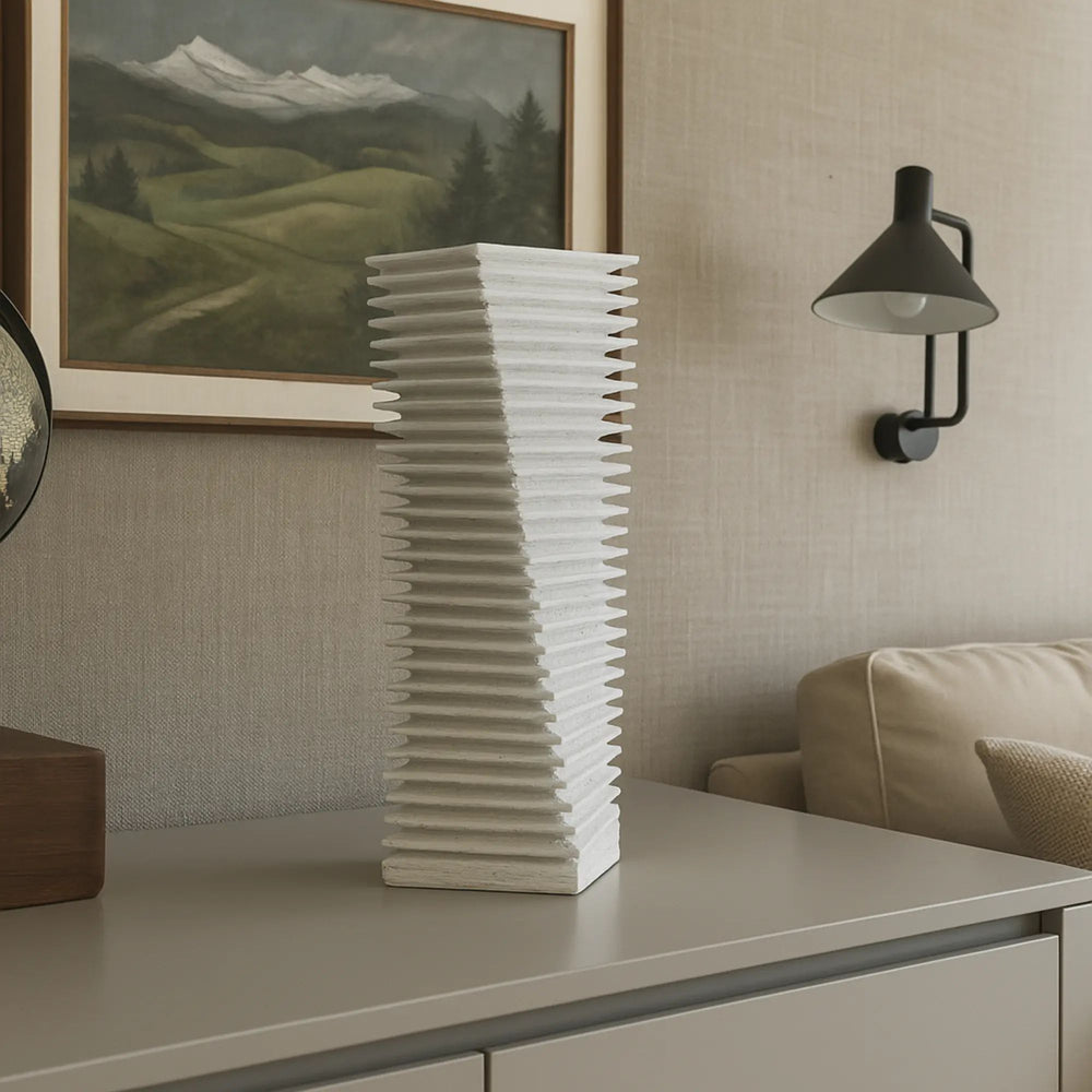 Dekoobjekt - 3D Wellen-turmform - Abstraktes Deko-Objekt Säule Betonoptik Torre Strata
