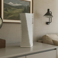 Dekoobjekt - 3D Wellen-turmform - Abstraktes Deko-Objekt Säule Betonoptik Torre Strata