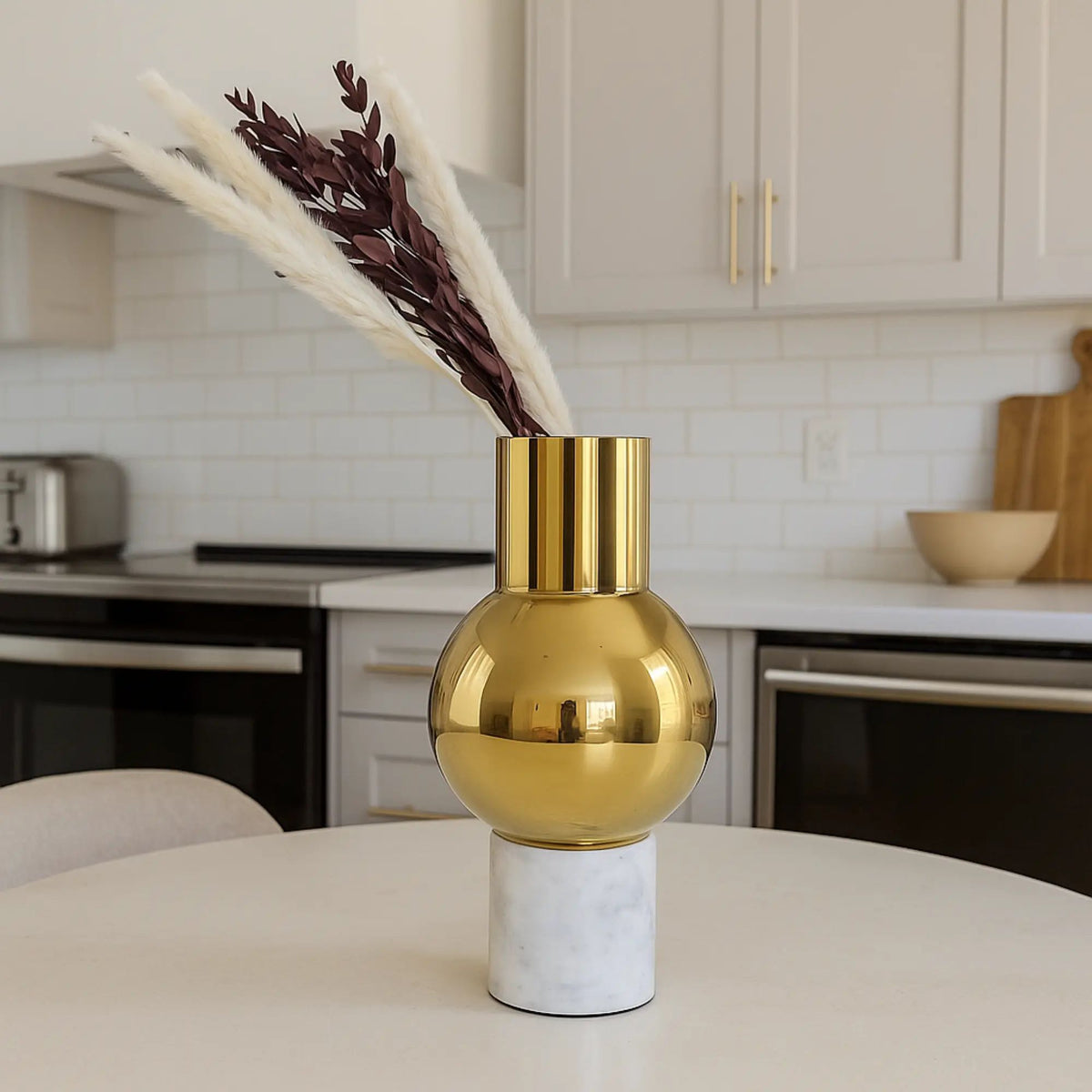 Vase - mit Marmorgestell goldene - runde Tischvase Edelstahlvase Fatroly Goldi