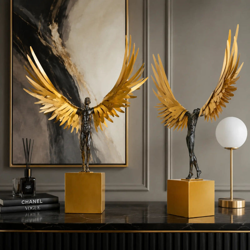 Dekoskulptur - mit Goldflügeln - Luxus Dekofigur Engel Deko-Skulptur Eterna Flügel