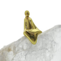 Dekofigur - alabasterähnlich - Deko-Objekt mit Meditationsfigur Berg