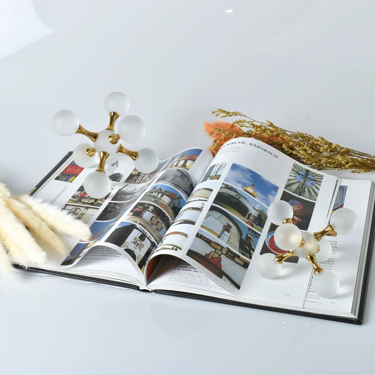 Dekoobjekt - aus Glaskugeln - Bücherregal Dekor Buchstütze Atomos