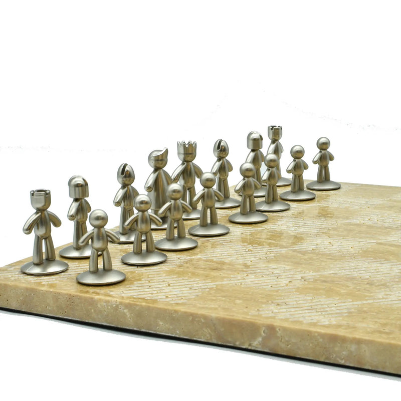 Schachspiel - Edles Tischspiel – Travertin-Schachbrett mit Metallfiguren – Design-Schach Ludus