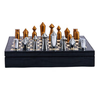 Schachspiel - Design-Brettspiel – Metall-Schach auf strukturiertem Lederkorpus, Chrom & Kupfer – Échecs Aurea