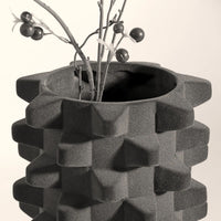 Dekovase - Designer Vase mit Struktur - Skulpturale Designvase mit Samtstruktur Velours Acantha