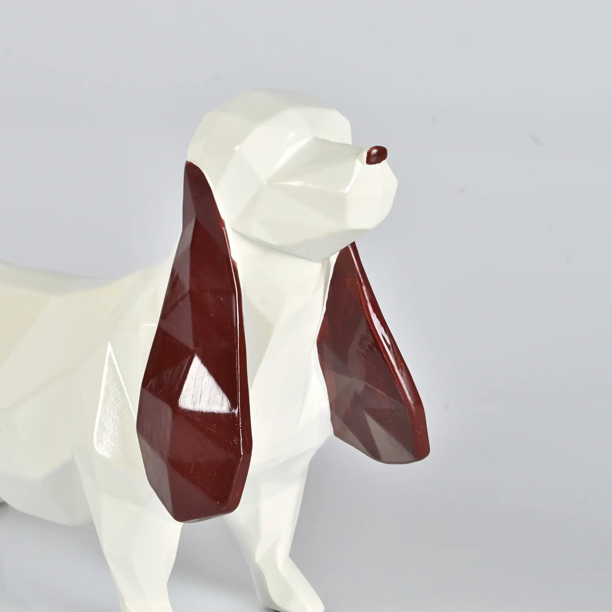 Tierfigur - Dackel - Hundfigur eckig mit Gold oder Roten ohren Teckel Weiss-Rot