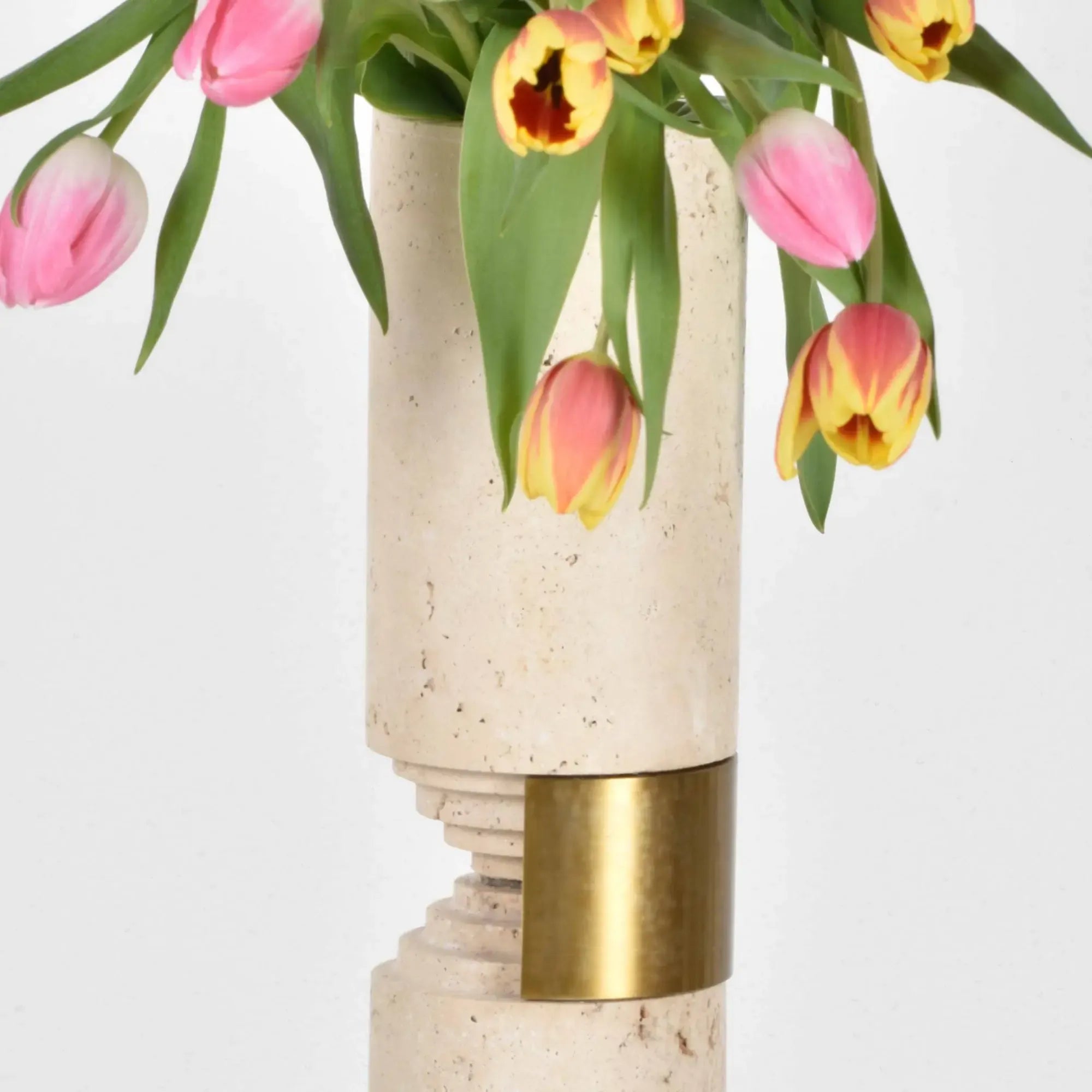 Travertinvase - mit Goldakzenten - Große Natursteinvase Travertin Designvase Argos