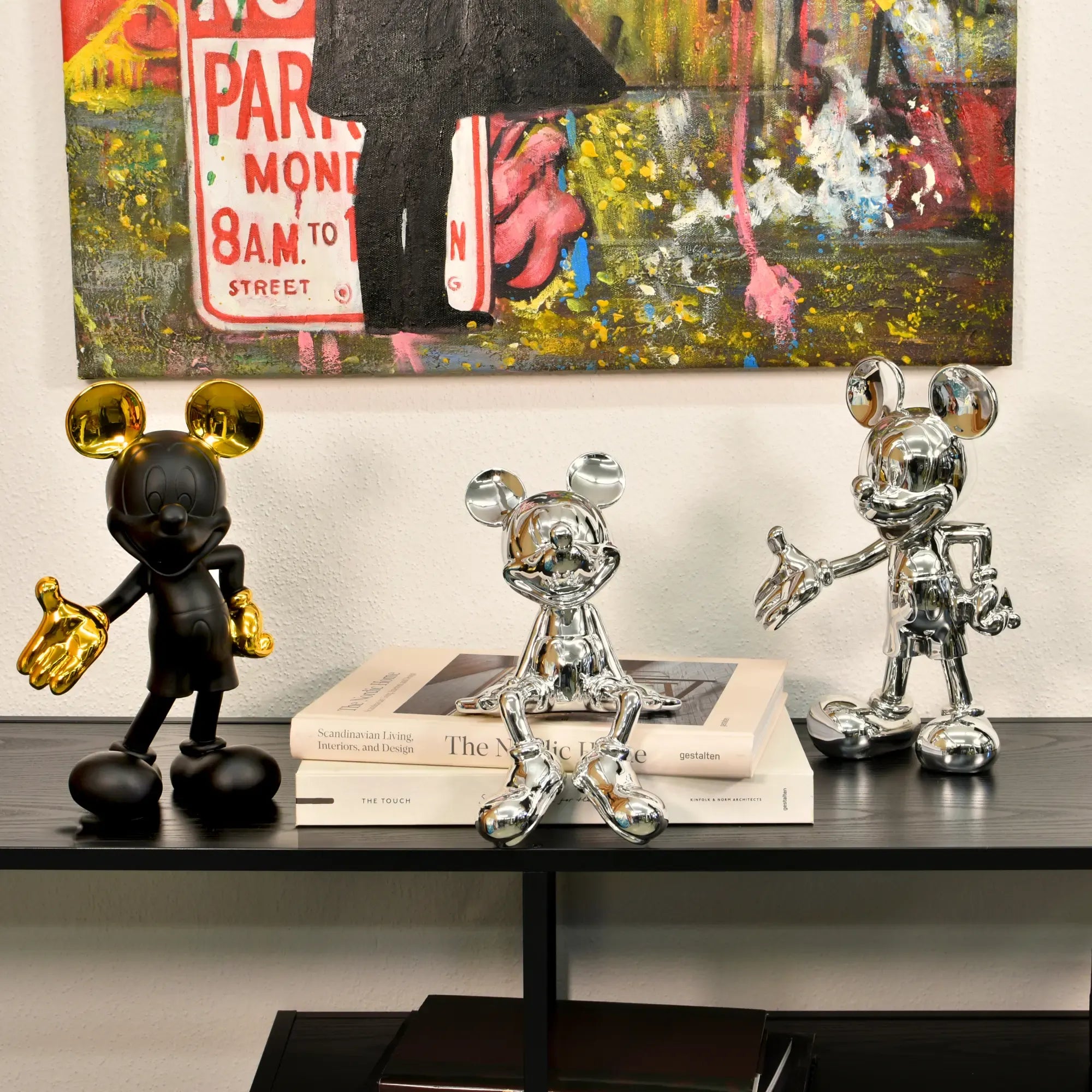 Zeichentrickfigur - Silbener glänzender Micky Maus Sammlerstück - wel.Mickey Mouse Sitzend