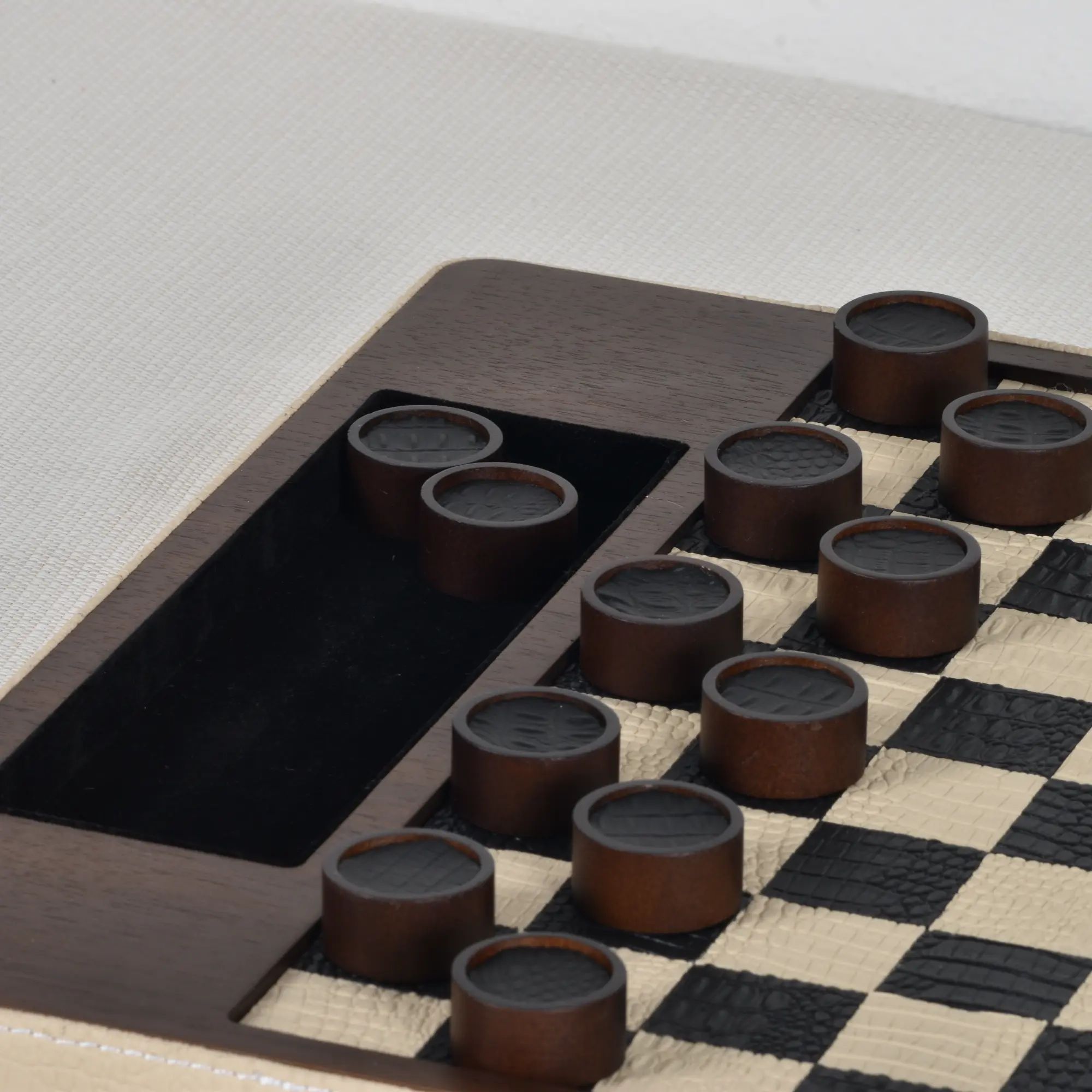 Damespiel - Checkers Brettspiel - Exklusives Strategiespiel Elegance Checkers Damespiel Default Title