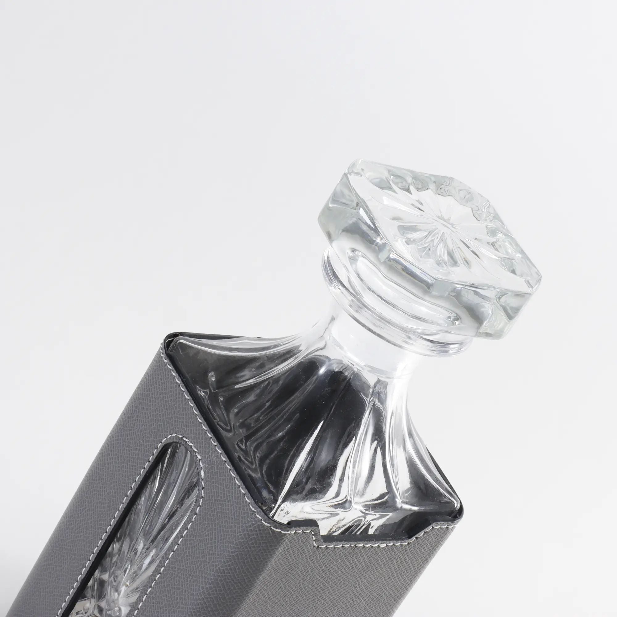 Whisky-Karaffen-Set - aus 3 Teilen mit Leder - Modernes Whiskyglas-Set Kunstlederumrandung Luxe Grau