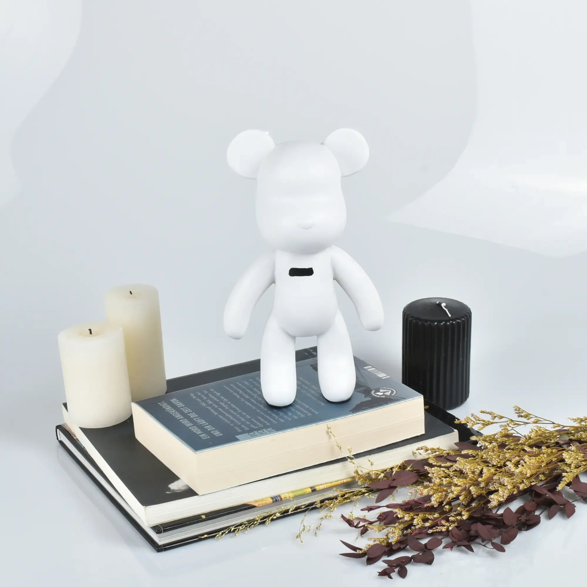 Tierfigur - bearbrickdesign - Dekobär groß Bärenskulptur Urban-Bear Weiss