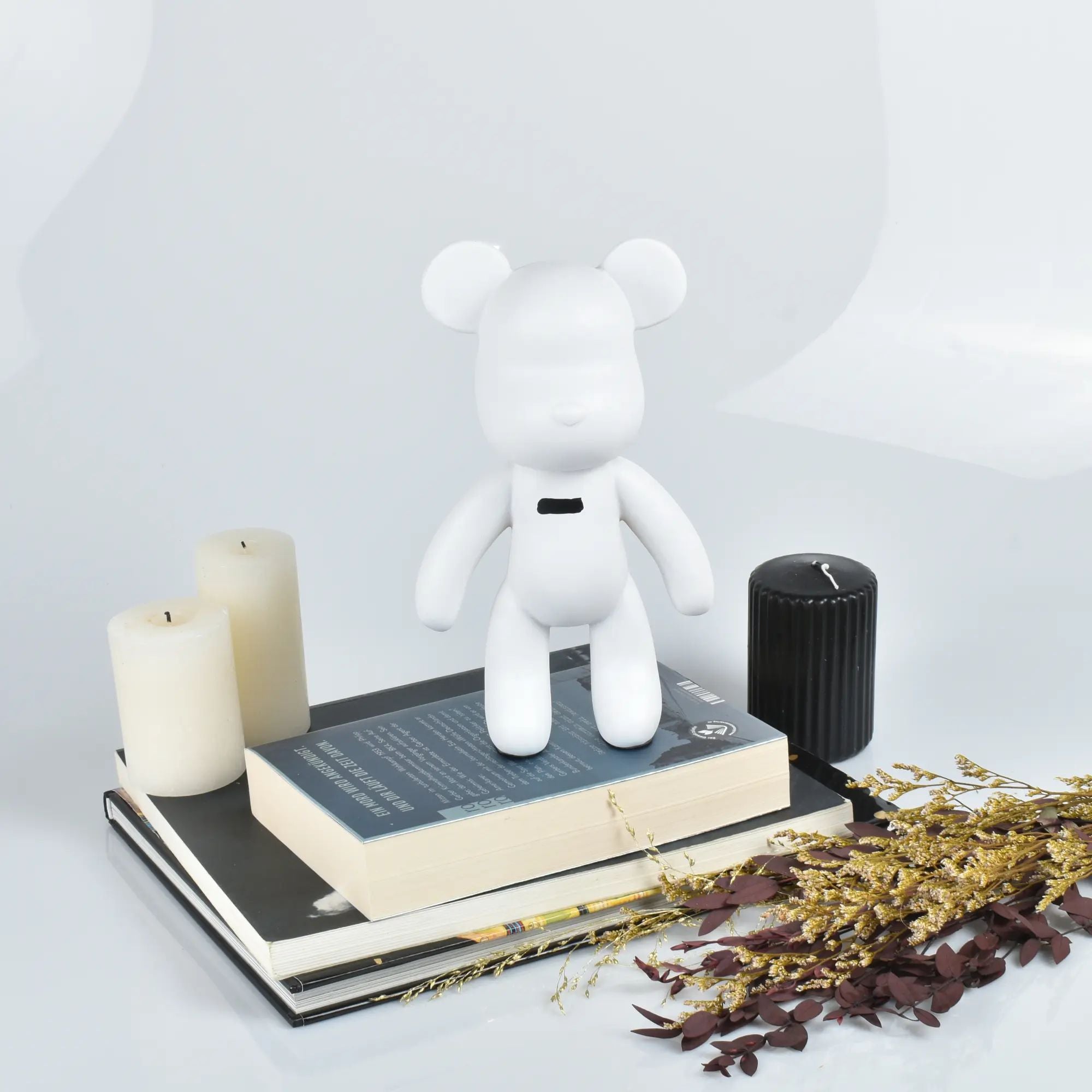 Tierfigur - bearbrickdesign - Dekobär groß Bärenskulptur Urban-Bear Weiß