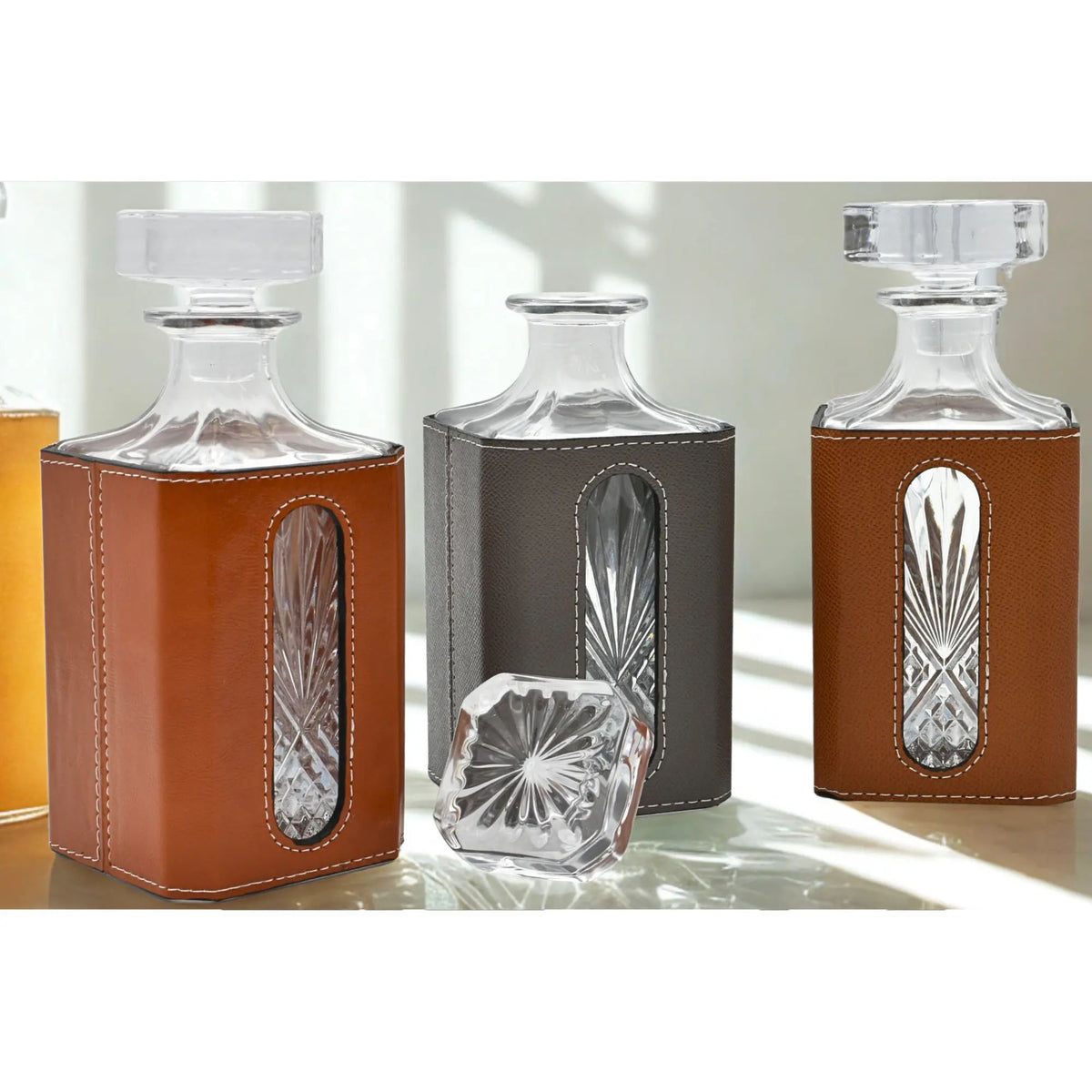Whisky-Karaffen-Set - aus 3 Teilen mit Leder - Modernes Whiskyglas-Set Kunstlederumrandung Luxe