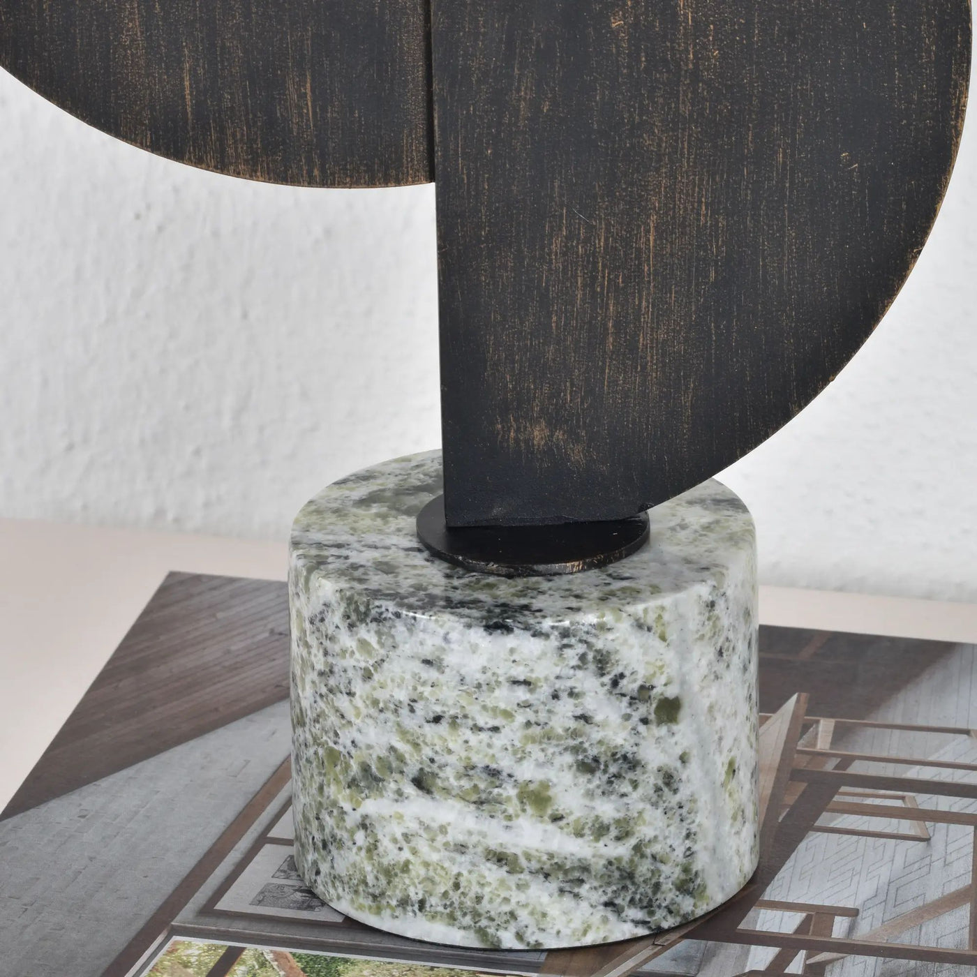 Dekoobjekt - geometirsch - Design Skulptur für Wohnzimmer Regal-Deko Géométrique Bronze