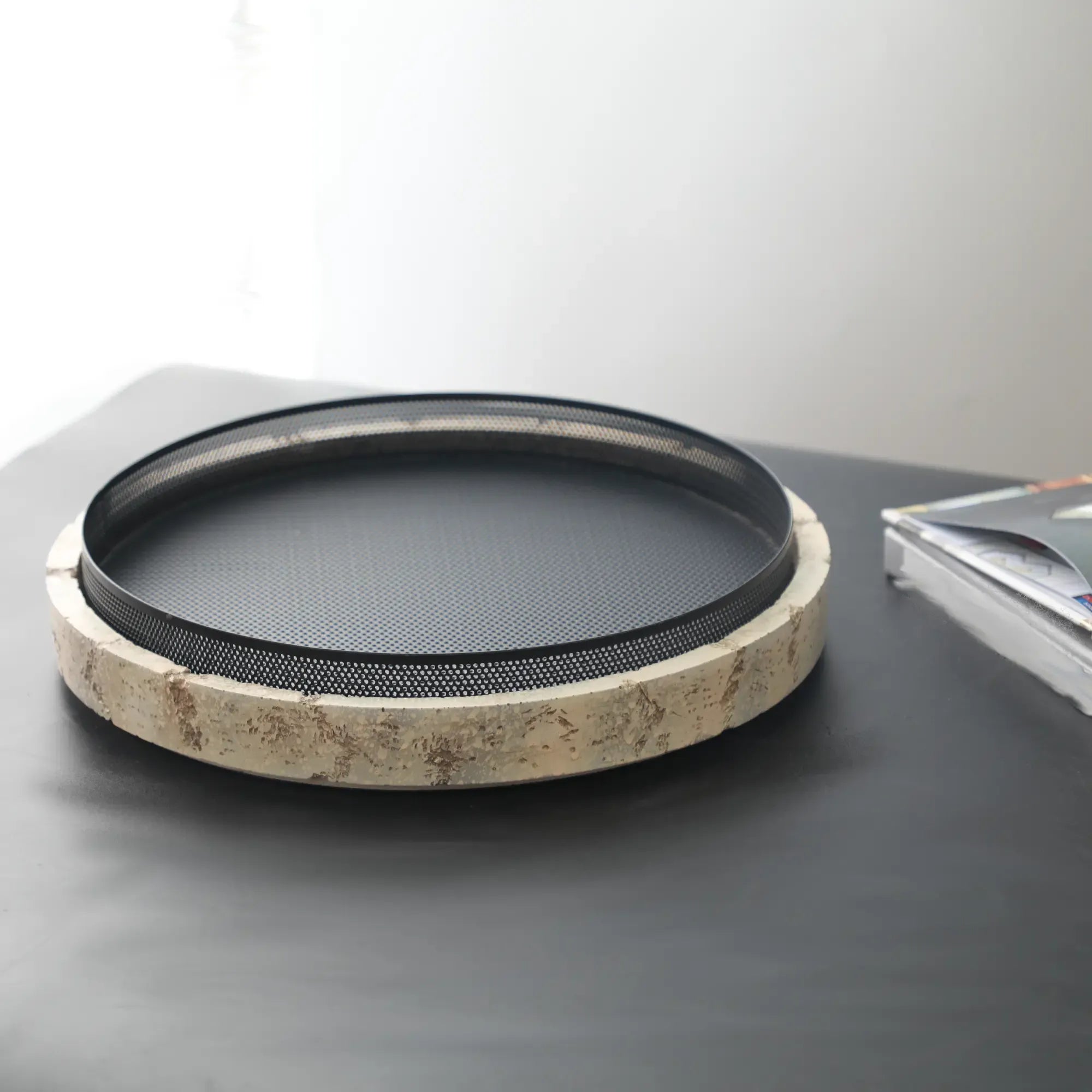 Serviertablett - rund 35cm - Kleines Dekotablett Marmoroptik Tablett Terra Mesh