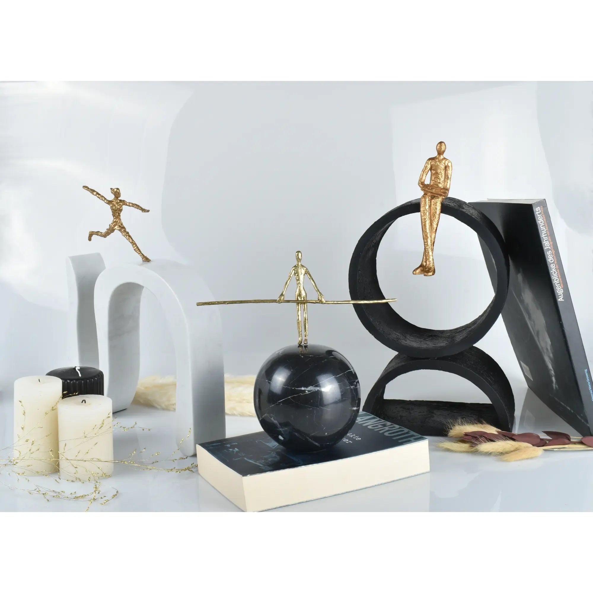 Dekofigur - Gold auf Marmorkugel - Seiltänzer Skulptur Deko-Objekt Seilgänger Default Title