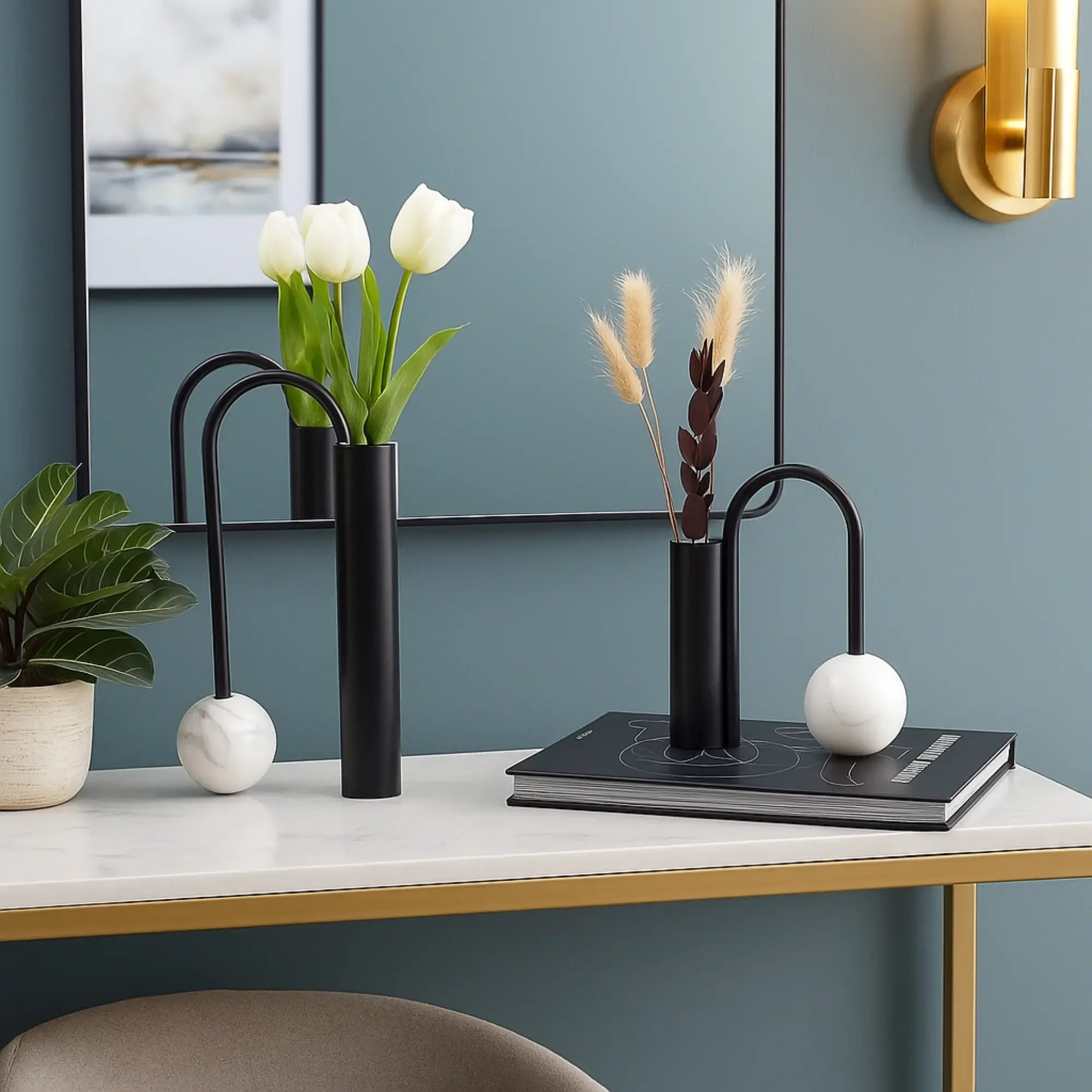 Tischvase - mit Marmor Kugelfuß - Schöne Edelstahlvase Dekorative Standvase Orb Balance Klein