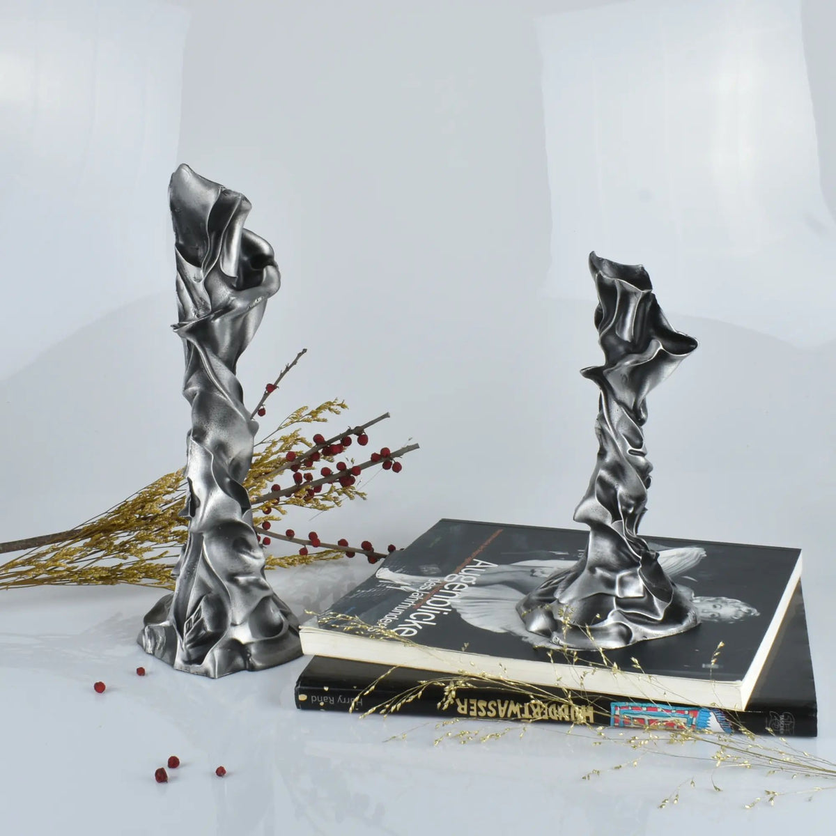 Kerzenständer - verdrehte moderne Form - Sokrates Design Kerzenhalter Stavro